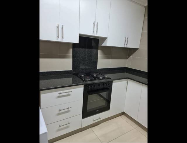 2 bed property to rent in MALVERN